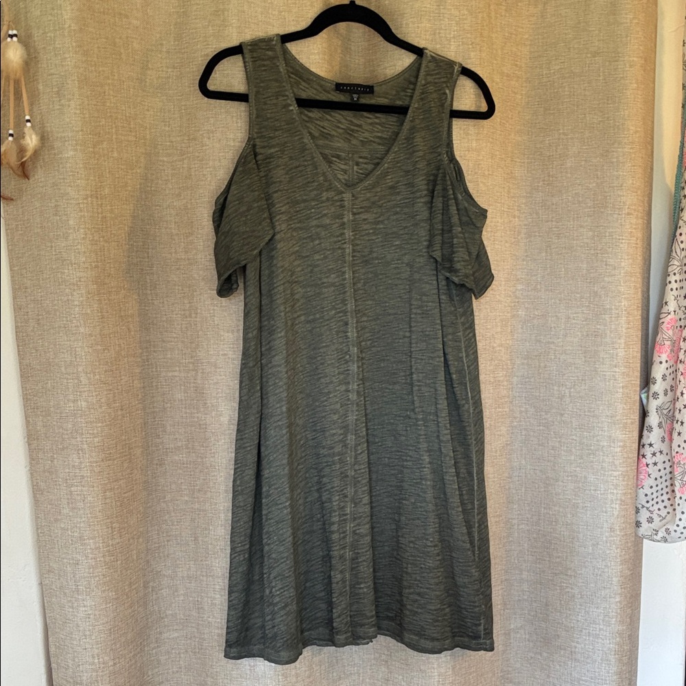 Sanctuary Olive and Teal Apparel